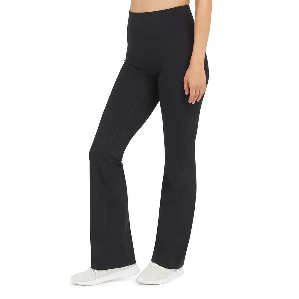 Spanx Booty Boost Yoga Flare Pant Sz L Petite Black High Rise UPF 50 Shaping